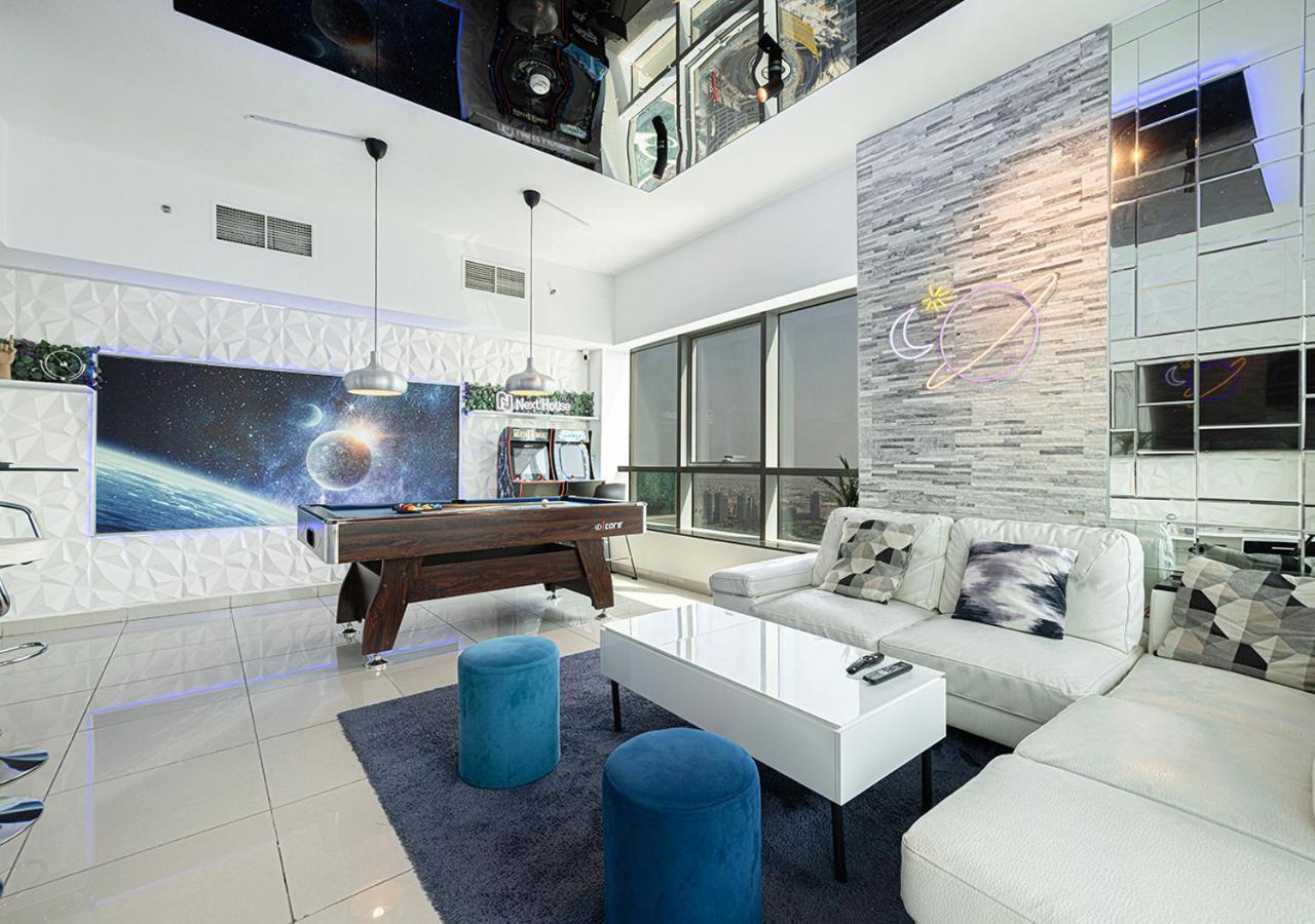Next'House - Skyview Host Ostello Dubai Esterno foto